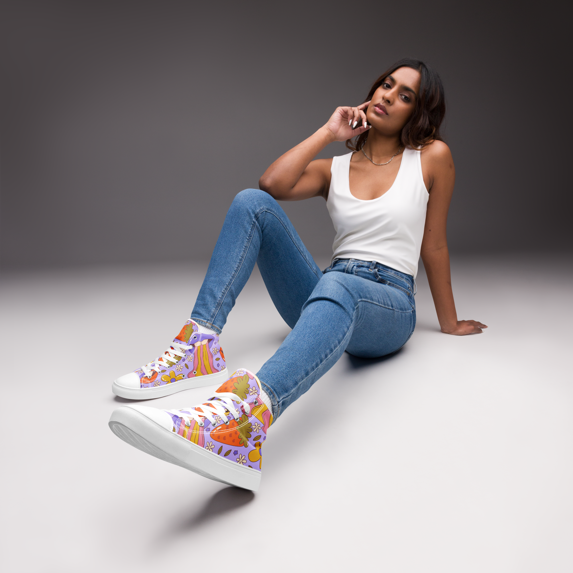 Women’s Trippy Lips Pattern High Top Sneaker